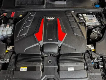 AUDI RSQ8 RS Q8 4.0 TFSI quattro