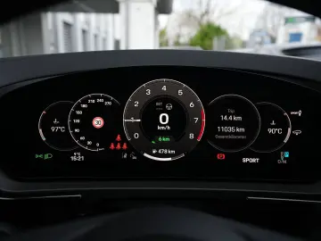 PORSCHE E-Hybrid Coupé SPORTDESIGN-PAKET-INNODRIVE-BEIGE