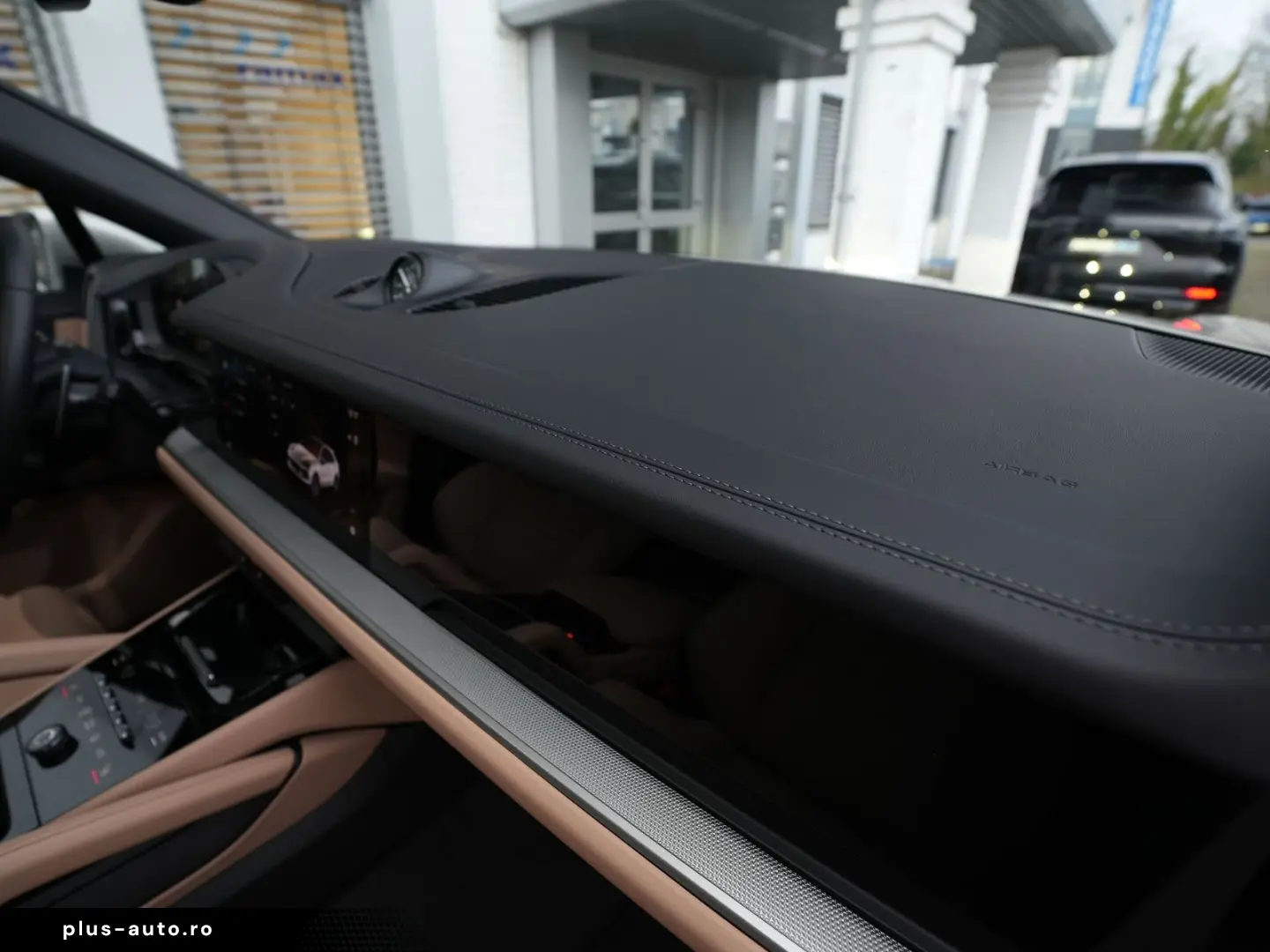 PORSCHE E-Hybrid Coupé SPORTDESIGN-PAKET-INNODRIVE-BEIGE