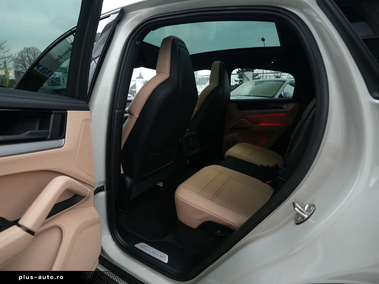 PORSCHE E-Hybrid Coupé SPORTDESIGN-PAKET-INNODRIVE-BEIGE