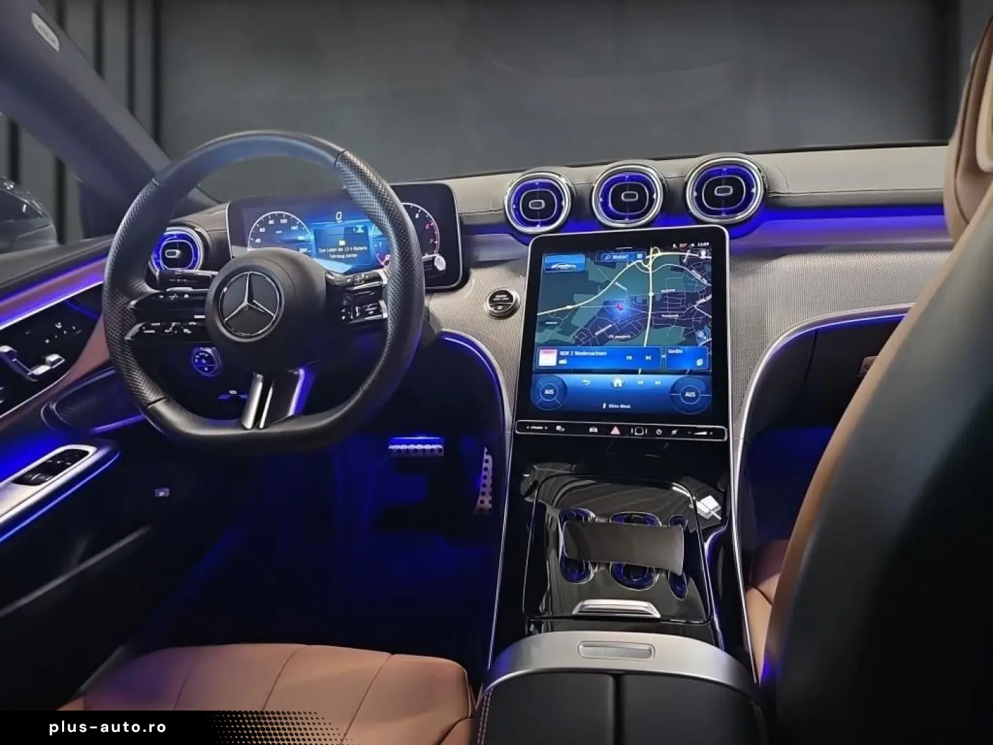 MERCEDES-BENZ CLE 450 4M AMG DIGITAL PANO DIST BURMESTER