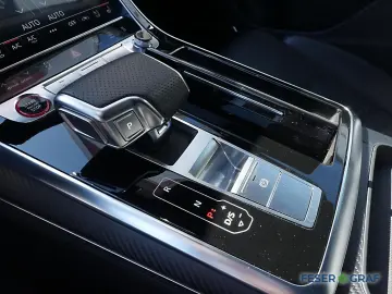 AUDI RSQ8 HUD RS-Sportabgas Stdhzg Matrix AHK B&O