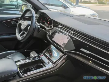 AUDI SQ8 TFSI competition plus Matrix Pano Standh.