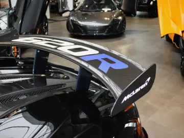 MCLAREN 620R MSO   FULL CARBON   B&W    ROOF SCOOP