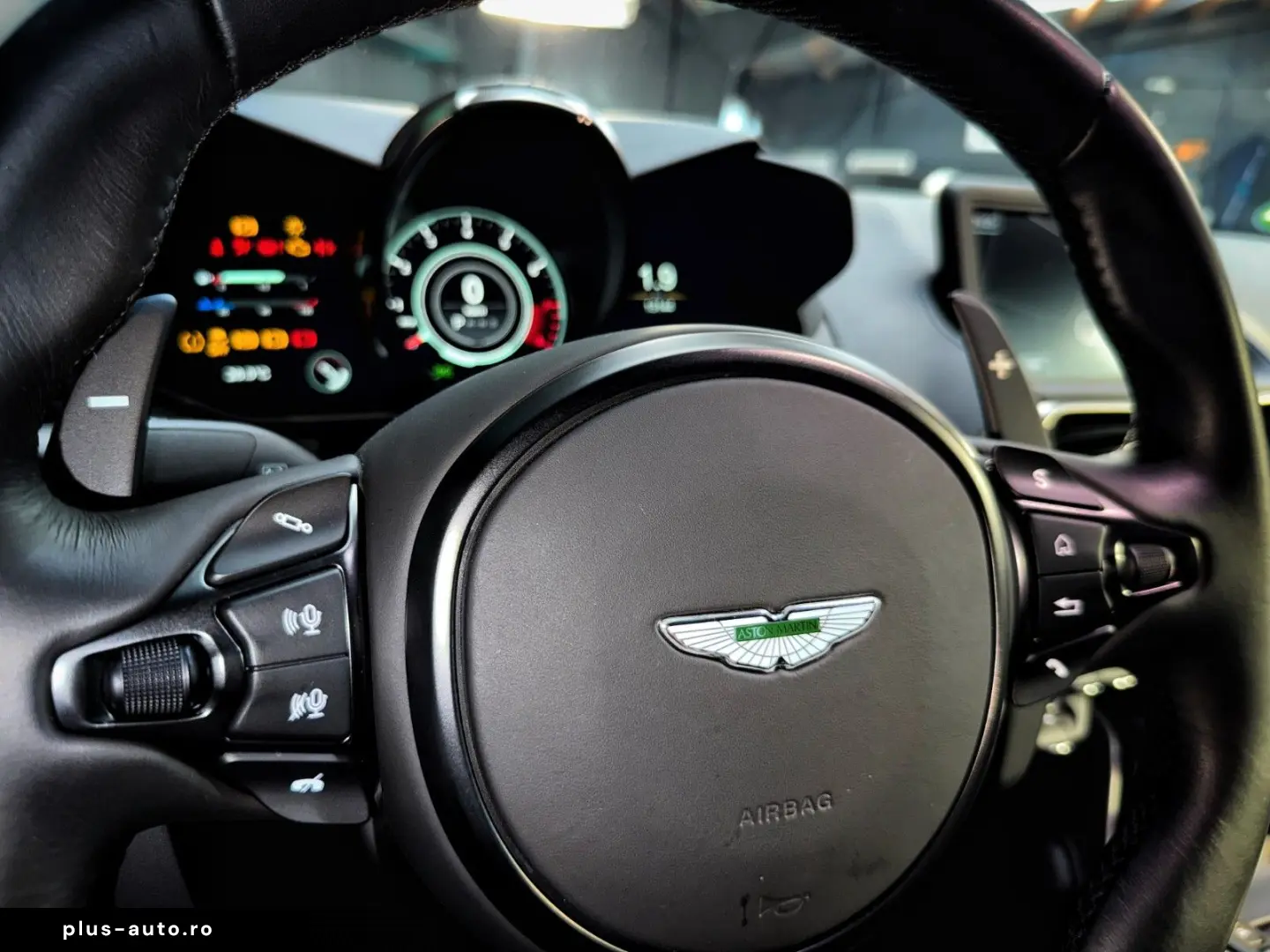 ASTON MARTIN V8 Vantage   Ultramarine Black   Perf.   Eleg.