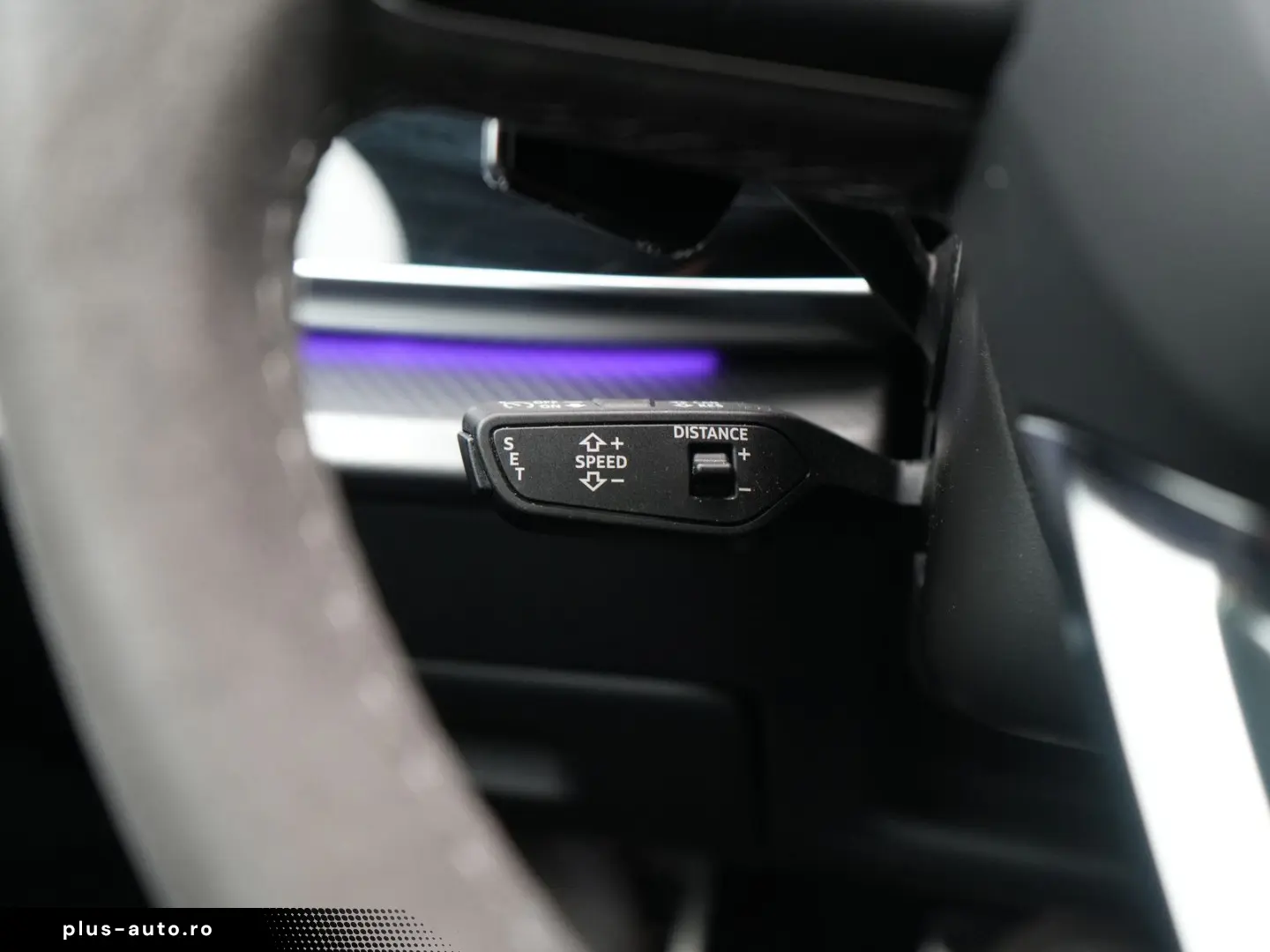 AUDI RS Q8 quattro ACC B&O PANO NAVI LEDER SHZ HUD
