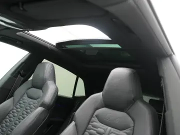 AUDI RS Q8 quattro ACC B&O PANO NAVI LEDER SHZ HUD