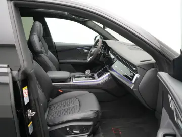 AUDI RS Q8 quattro ACC B&O PANO NAVI LEDER SHZ HUD