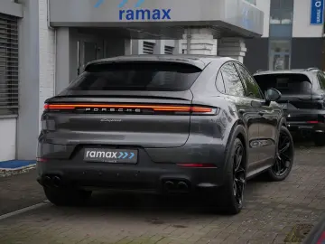 PORSCHE Cayenne Coupe LEICHTBAU SPORTPAKET-ACC-LUFT-22GT