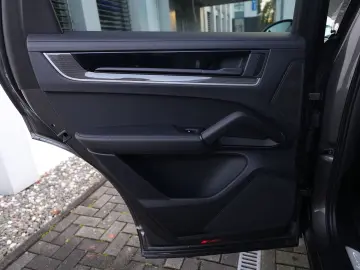 PORSCHE Cayenne Coupe LEICHTBAU SPORTPAKET-ACC-LUFT-22GT