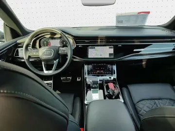 AUDI SQ8 TFSI quattro Navi Matrix DVD AHK HUD B&O PDC