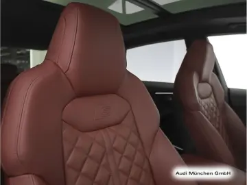 AUDI SQ8 TFSI Competition  Carbon Pano Allradlenkung