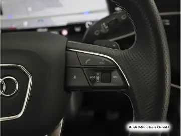 AUDI SQ8 TFSI Competition  Carbon Pano Allradlenkung