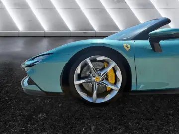 FERRARI SF90 Spider Sonderlackierung   Assetto Fiorano