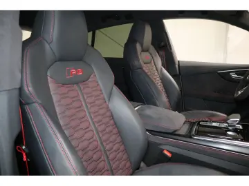 AUDI RS Q8 4.0 TFSI quattro performance UPE196 B&O HD