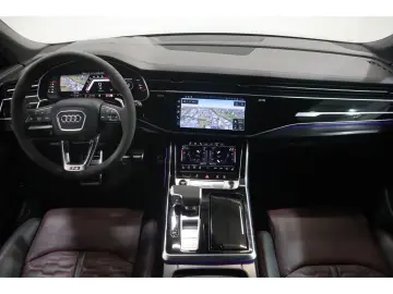 AUDI RS Q8 4.0 TFSI quattro performance UPE196 B&O HD