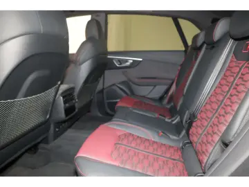 AUDI RS Q8 4.0 TFSI quattro performance UPE196 B&O HD