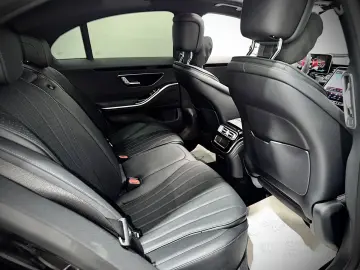 MERCEDES-BENZ S 450d 4MATIC AMG-LINE AIR LONG PANO DESIGNO