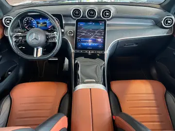 MERCEDES-BENZ GLC 300 4Matic AMG Coupe  SHZ LED