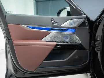 BMW 740 d xDrive Limousine