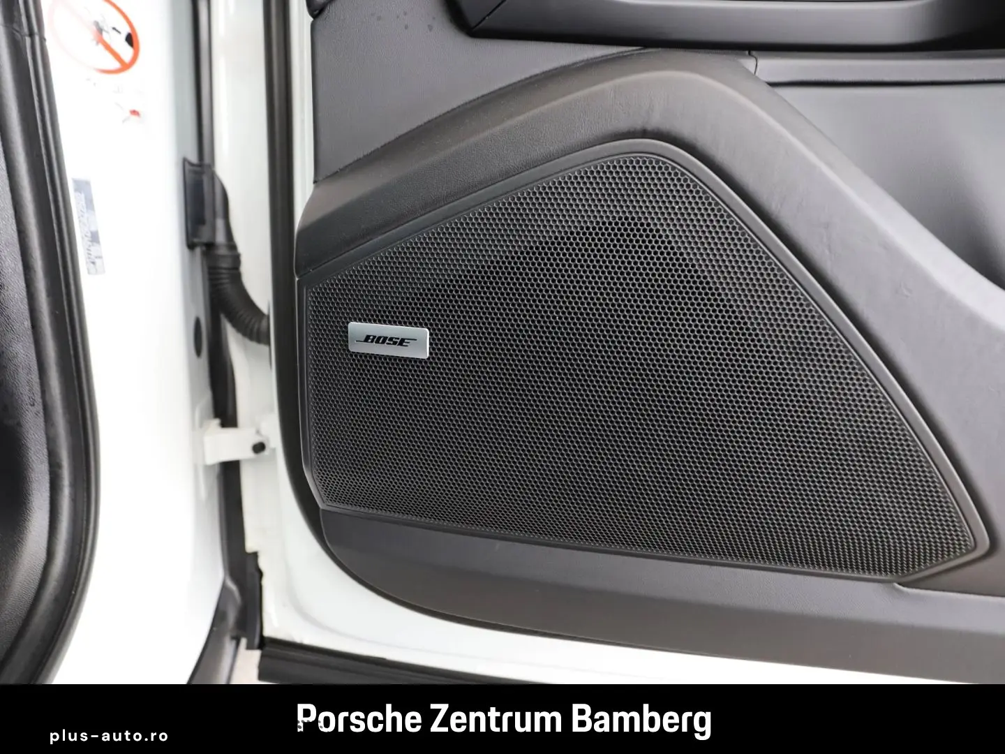 PORSCHE Cayenne E-Hybrid Innodrive PassengerDisplay Bose