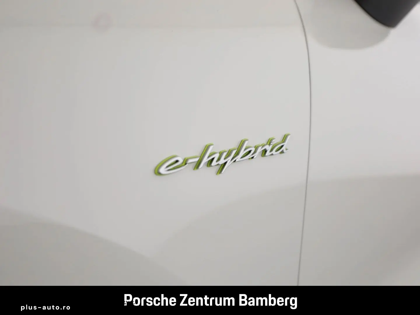 PORSCHE Cayenne E-Hybrid Innodrive PassengerDisplay Bose