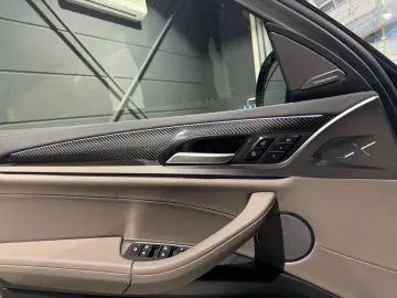 BMW X4 M Competition Vmax Carbon Pano 21  DrivingPro