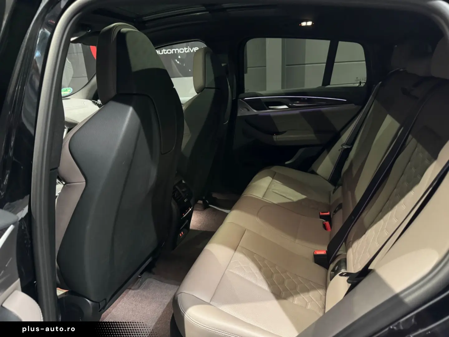 BMW X4 M Competition Vmax Carbon Pano 21  DrivingPro