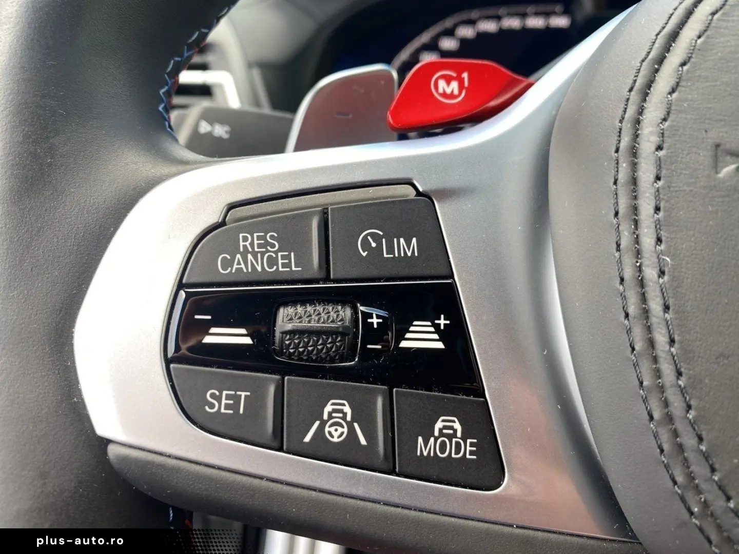 BMW X4 M Competition   LASER PANO CARBON SHZ V H