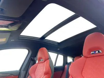 BMW X4 M Competition   LASER PANO CARBON SHZ V H