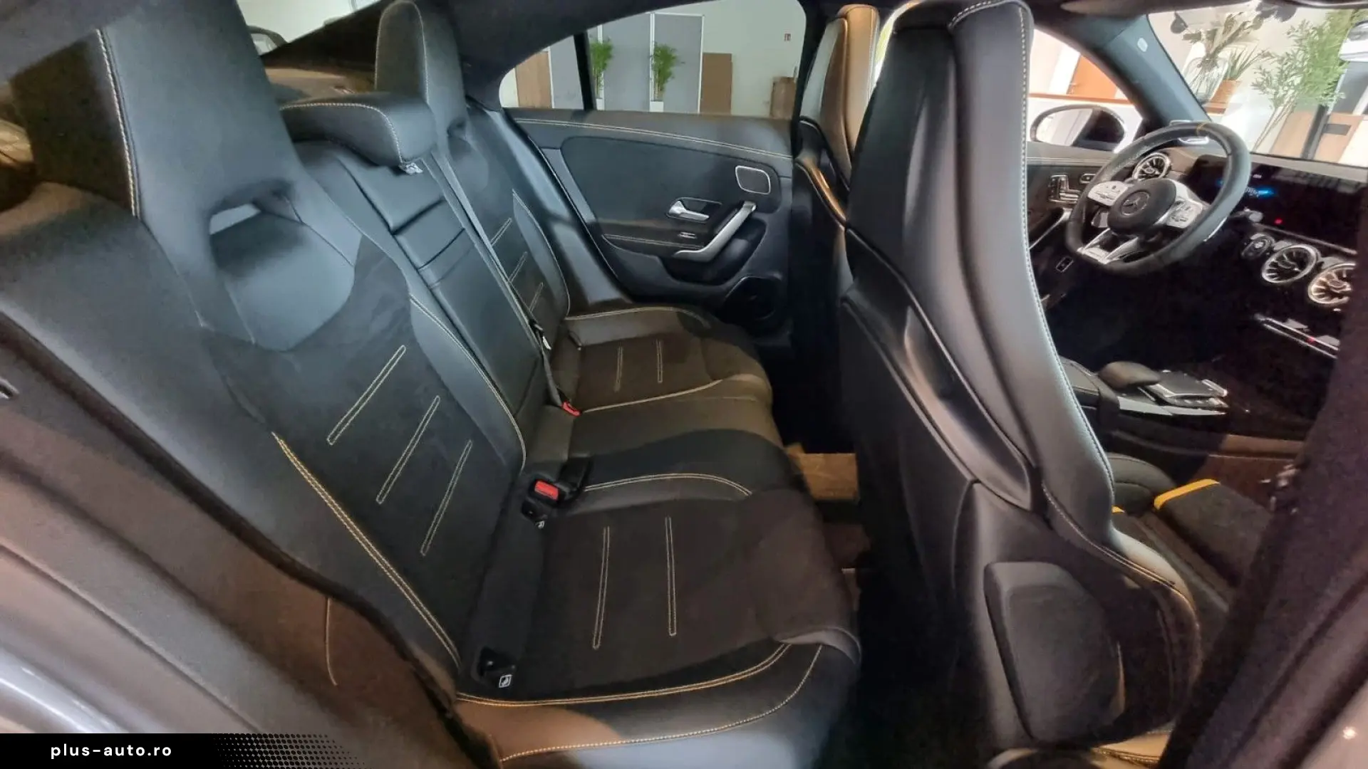 MERCEDES-BENZ CLA 45 S AMG 4Matic Aero Performance