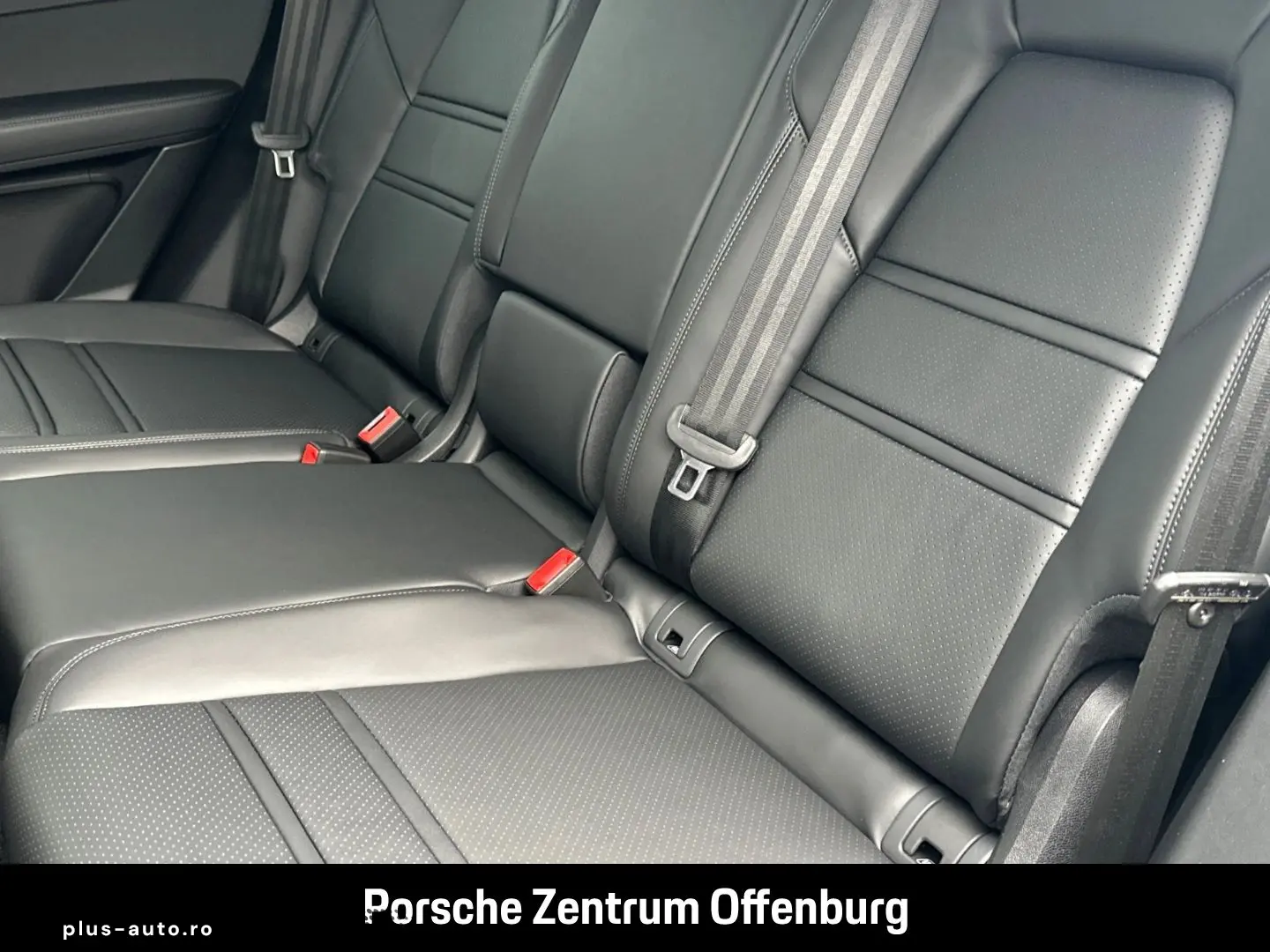 PORSCHE Cayenne Sportpaket PassengerDisplay Hud 360 Chrono