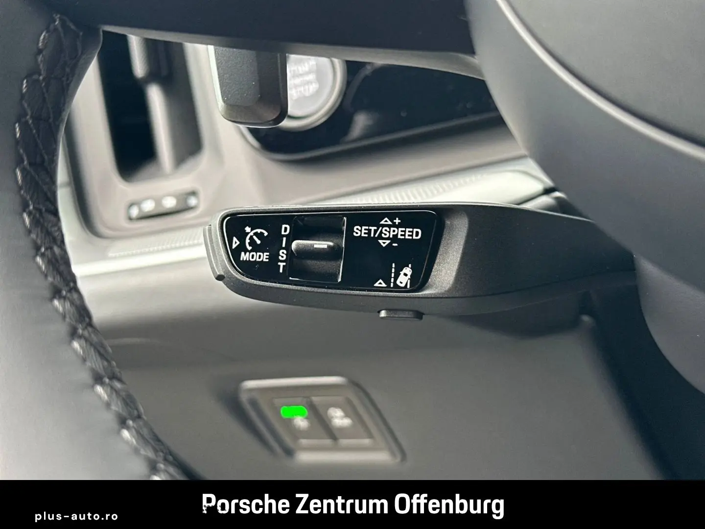 PORSCHE Cayenne Sportpaket PassengerDisplay Hud 360 Chrono