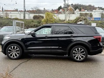 FORD Explorer ST-Line Plug-in-Hybrid 4x4 7-Sitzer 1HD