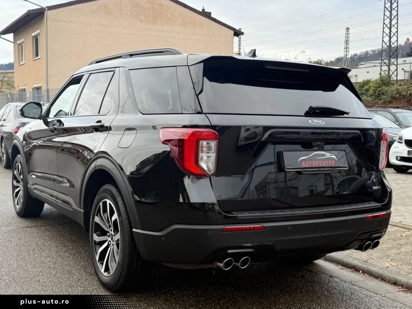 FORD Explorer ST-Line Plug-in-Hybrid 4x4 7-Sitzer 1HD