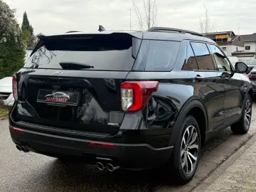 FORD Explorer ST-Line Plug-in-Hybrid 4x4 7-Sitzer 1HD