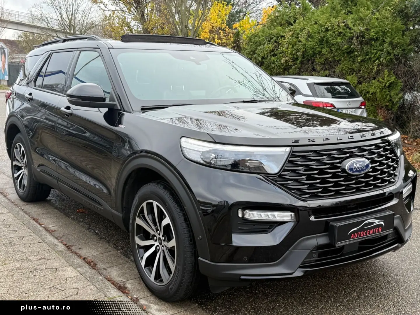 FORD Explorer ST-Line Plug-in-Hybrid 4x4 7-Sitzer 1HD