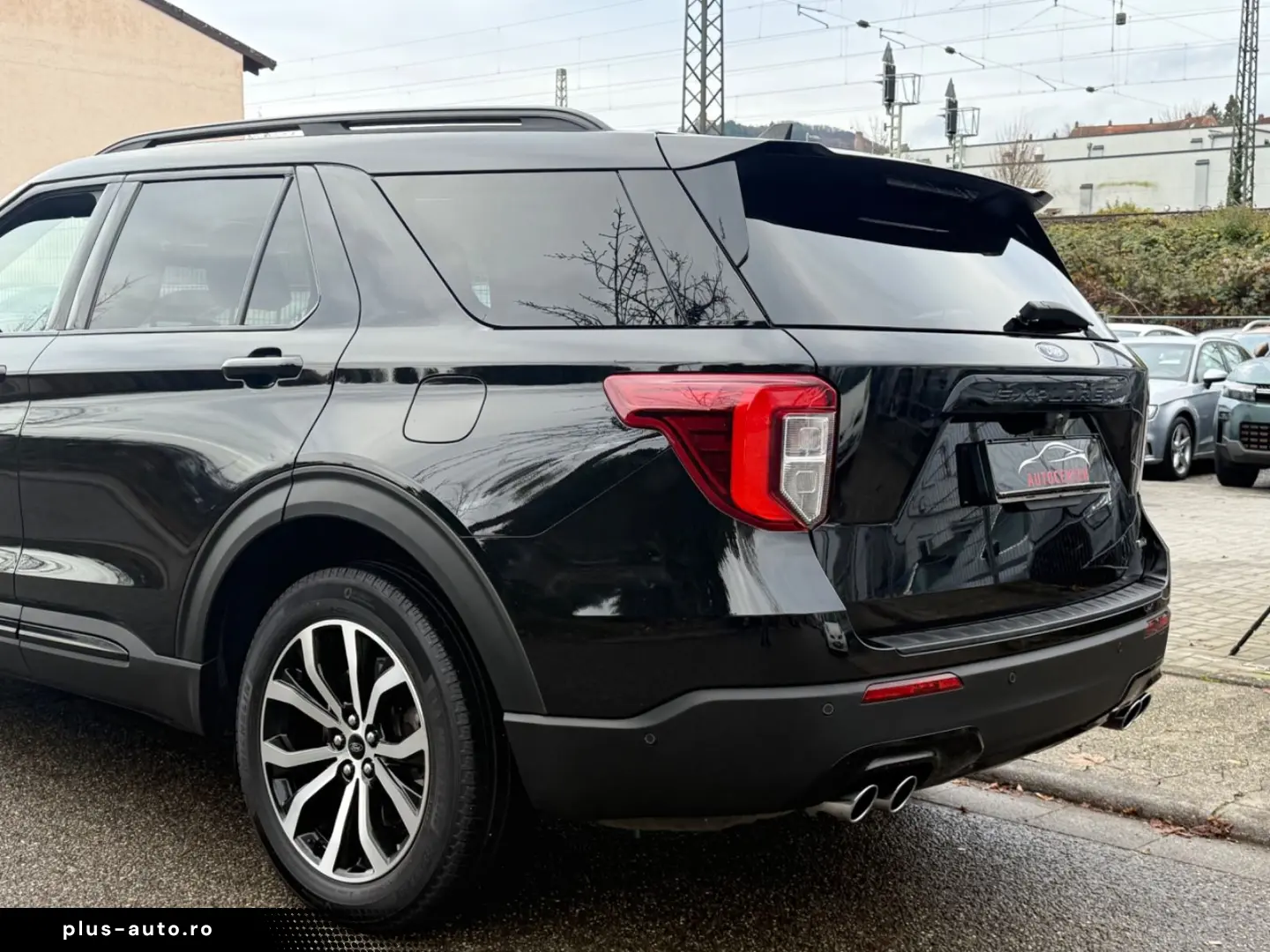 FORD Explorer ST-Line Plug-in-Hybrid 4x4 7-Sitzer 1HD