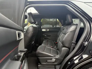 FORD Explorer ST-Line Plug-in-Hybrid 4x4 7-Sitzer 1HD