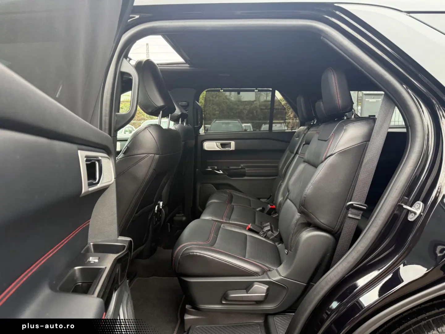 FORD Explorer ST-Line Plug-in-Hybrid 4x4 7-Sitzer 1HD