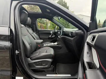 FORD Explorer ST-Line Plug-in-Hybrid 4x4 7-Sitzer 1HD