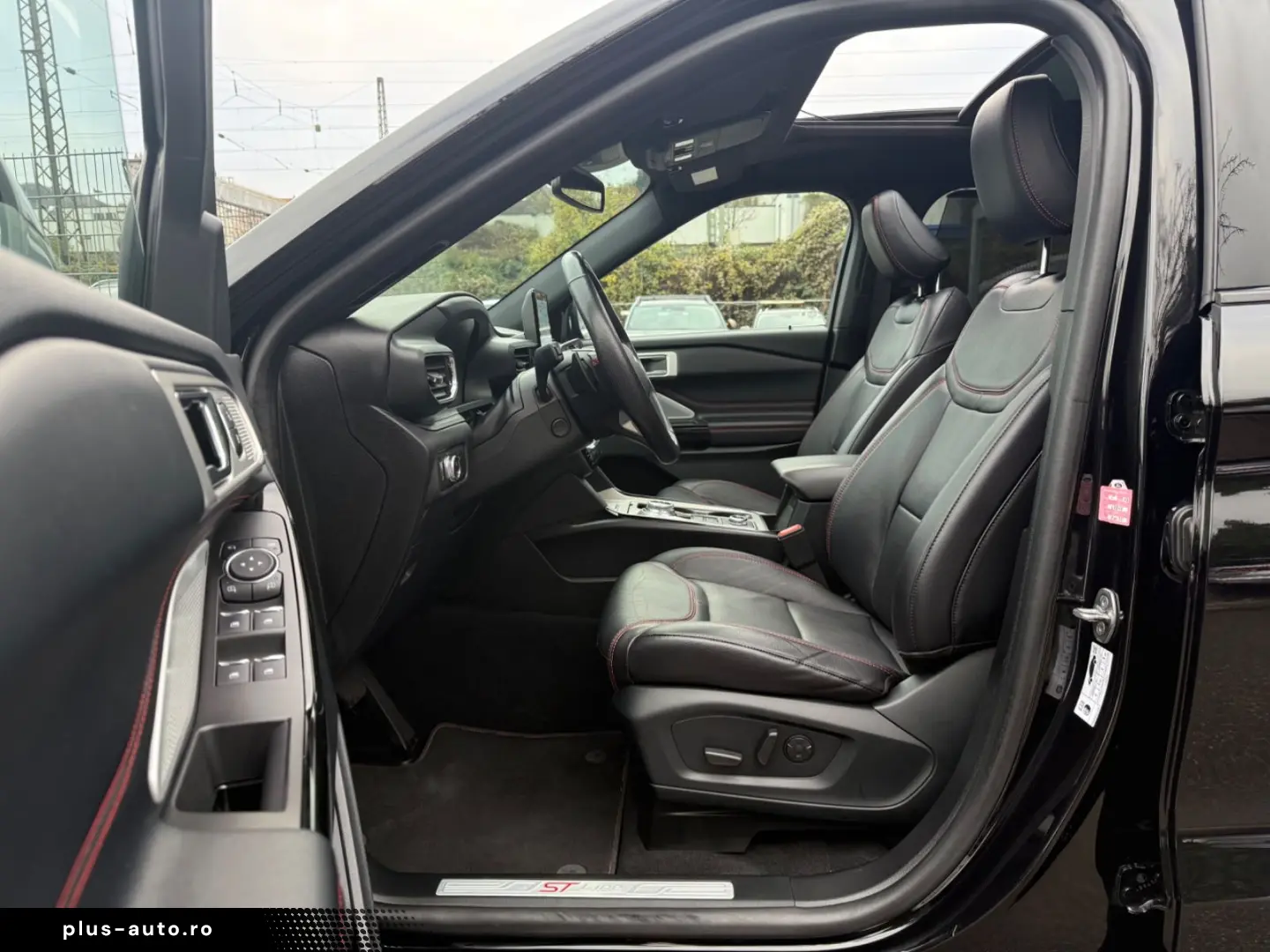 FORD Explorer ST-Line Plug-in-Hybrid 4x4 7-Sitzer 1HD