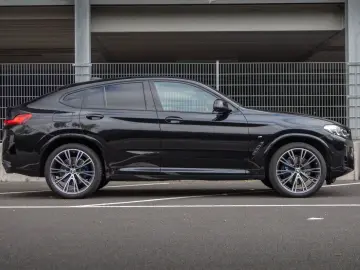 BMW X4 xDrive 30d M Sport 360  PANO eSitze HUD 21