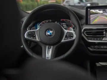 BMW X4 xDrive 30d M Sport 360  PANO eSitze HUD 21