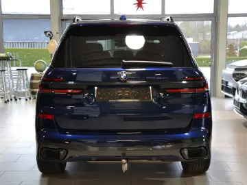 BMW X7 xDrive 40 d M Sport Pano AHK