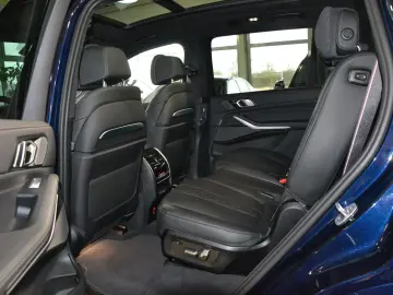 BMW X7 xDrive 40 d M Sport Pano AHK