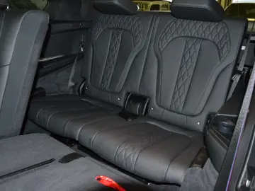 BMW X7 xDrive 40 d M Sport Pano AHK