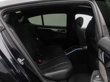 BMW M850i xD Gran Coupé 360 Laser SoftCl DispKey 20