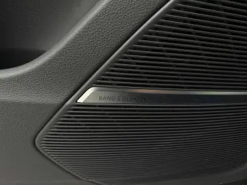 AUDI Q7 45 TDI quattro competition plus  B&O  360