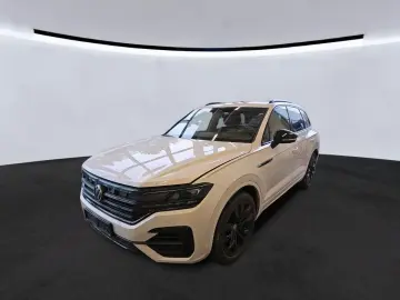 VW Touareg R 4M eHybrid PANO AHK LUFT 21